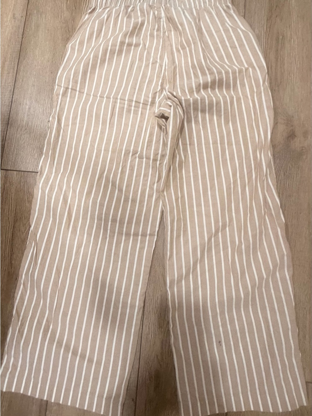 Everlane Beige and White Striped Pajama Pants